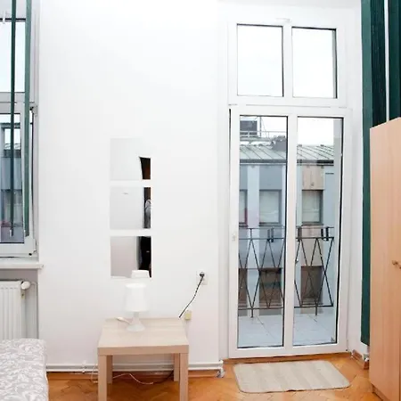 شقة Ionia Apartment-stary Rynek بوزنان